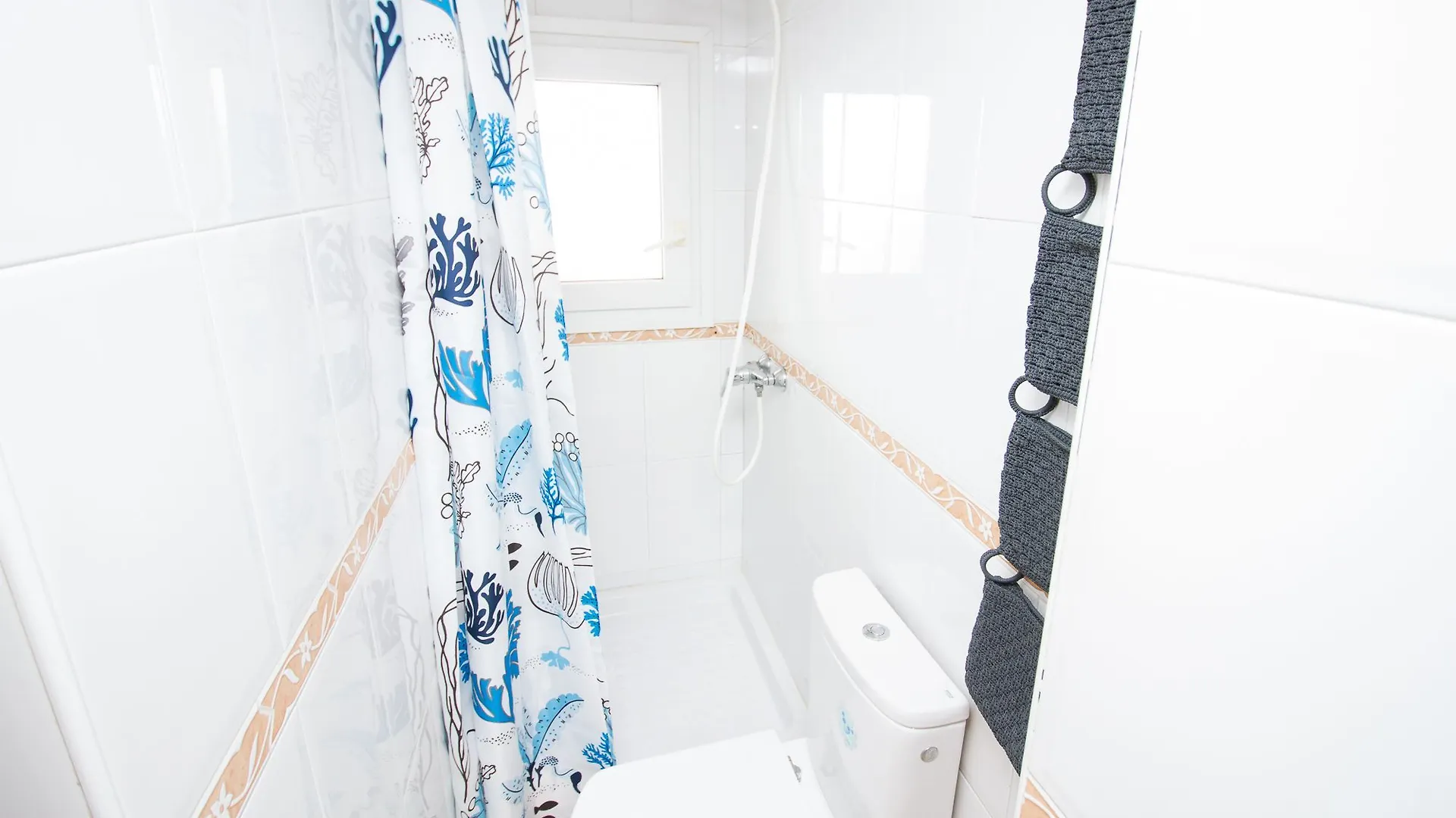 Apartamentos Cenacheros - Wondersisters Malaga Apartment
